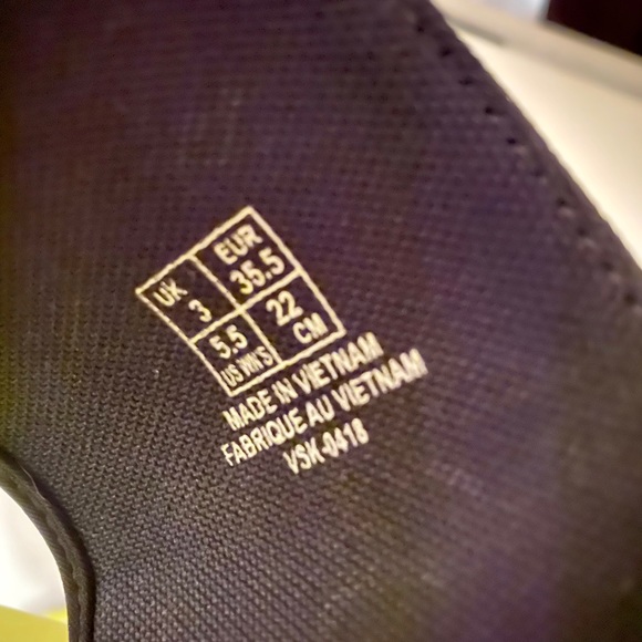 Puma Fenty by Rihanna Surf Slides - Picture 6 of 7